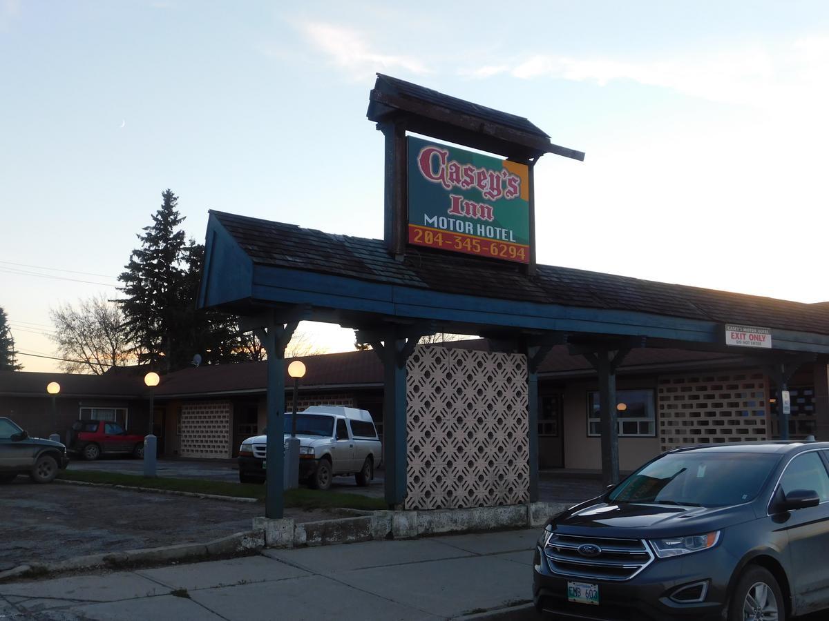 Casey'S Inn Lac du Bonnet Exterior photo